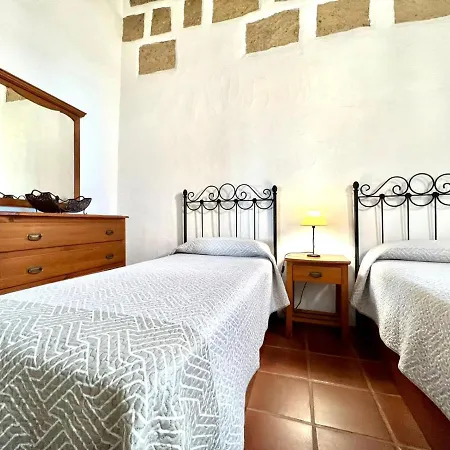 Casa Vista Al Mar,piscina Compartida,wifi Y Jardin En Hébergement de vacances Guía de Isora