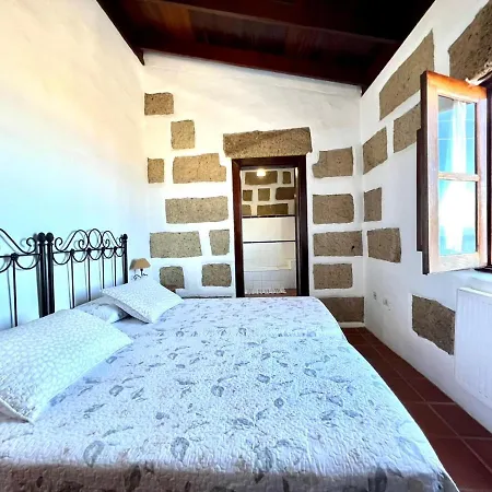 Hébergement de vacances Casa Vista Al Mar,piscina Compartida,wifi Y Jardin En *