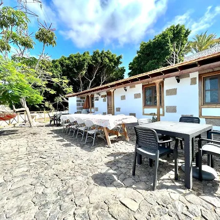 Hébergement de vacances Casa Vista Al Mar,piscina Compartida,wifi Y Jardin En