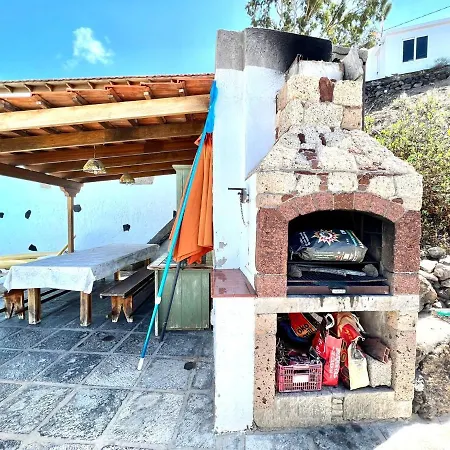 Casa Vista Al Mar,piscina Compartida,wifi Y Jardin En Hébergement de vacances Guía de Isora