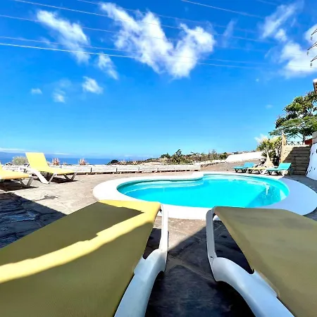 Hébergement de vacances Casa Vista Al Mar,piscina Compartida,wifi Y Jardin En *